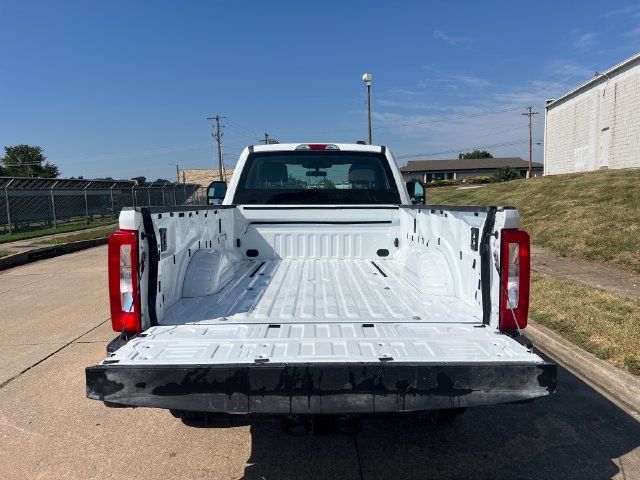 Used 2024 Ford F350 XL w/ Snow Plow/Camper Package AWD/4WD image 6