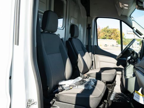 New 2026 Ford Transit 150 148 Medium Roof image 22