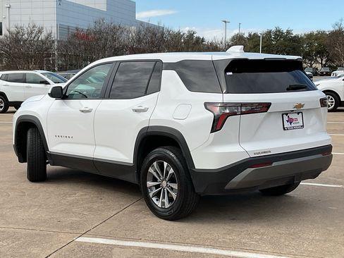 Used 2025 Chevrolet Equinox LT image 7