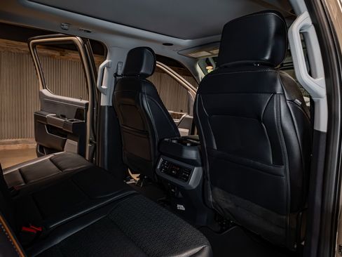 Used 2026 Ford F350 Lariat w/ Lariat Ultimate Package image 25