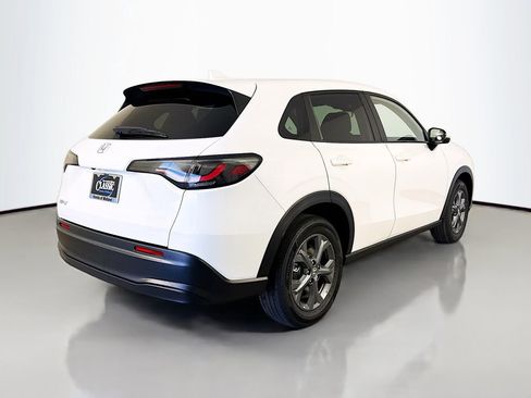 New 2026 Honda HR-V LX image 7