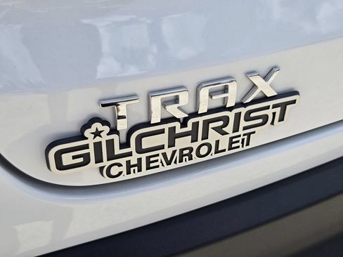 New 2026 Chevrolet Trax LS w/ LS Convenience Package FWD image 12
