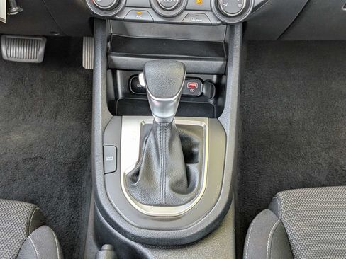 Used 2024 Kia Forte LXS FWD image 17