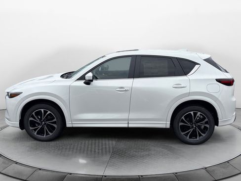 New 2025 MAZDA CX-5 AWD 2.5 S w/ Preferred Package image 4