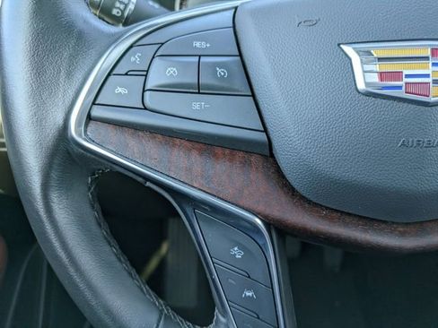 Used 2023 Cadillac XT5 Premium Luxury image 23