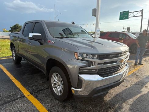 Used 2020 Chevrolet Silverado 1500 LT w/ All-Star Edition AWD/4WD image 2