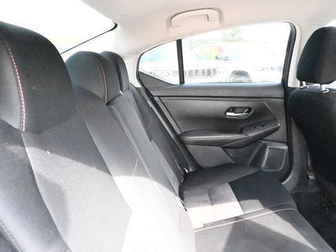 Used 2025 Nissan Sentra SR FWD image 25