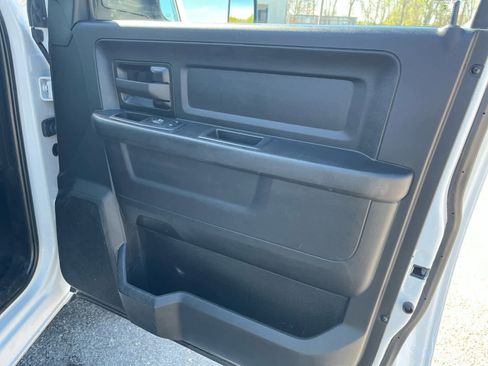 Used 2022 RAM 1500 Tradesman w/ Chrome Appearance Group AWD/4WD image 31
