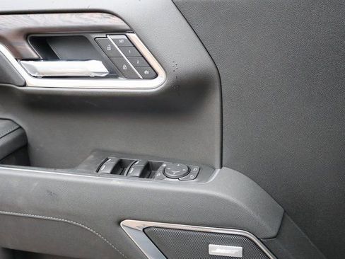 New 2026 GMC Sierra 1500 SLT w/ SLT Premium Plus Package image 42