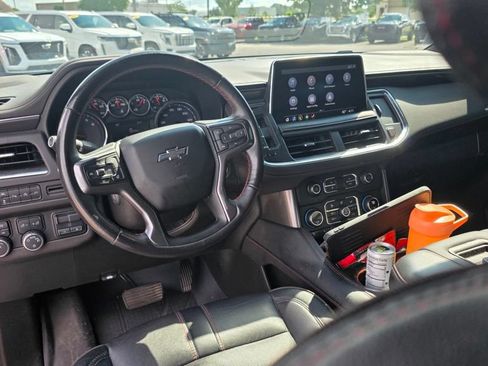 Used 2021 Chevrolet Tahoe RST w/ Luxury Package AWD/4WD image 2