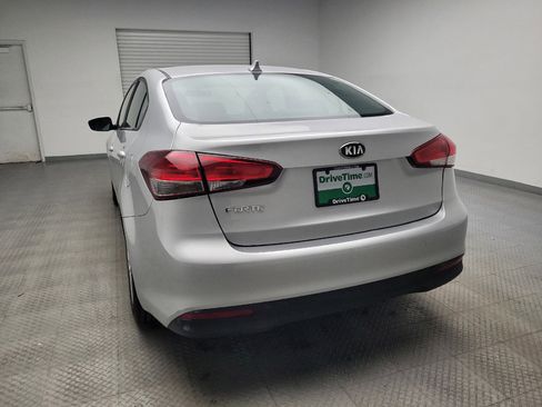 Used 2018 Kia Forte LX image 6