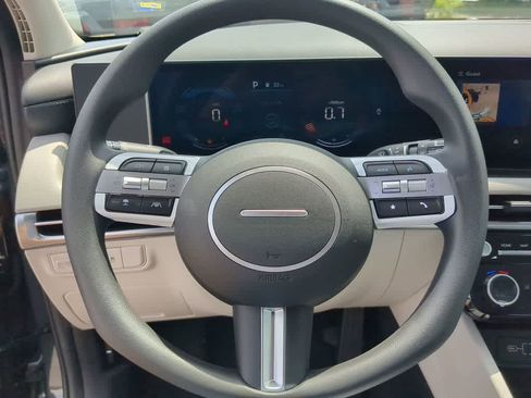 New 2026 Hyundai Tucson SEL image 23