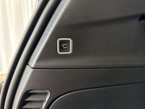 New 2026 Chrysler Voyager LX image 41