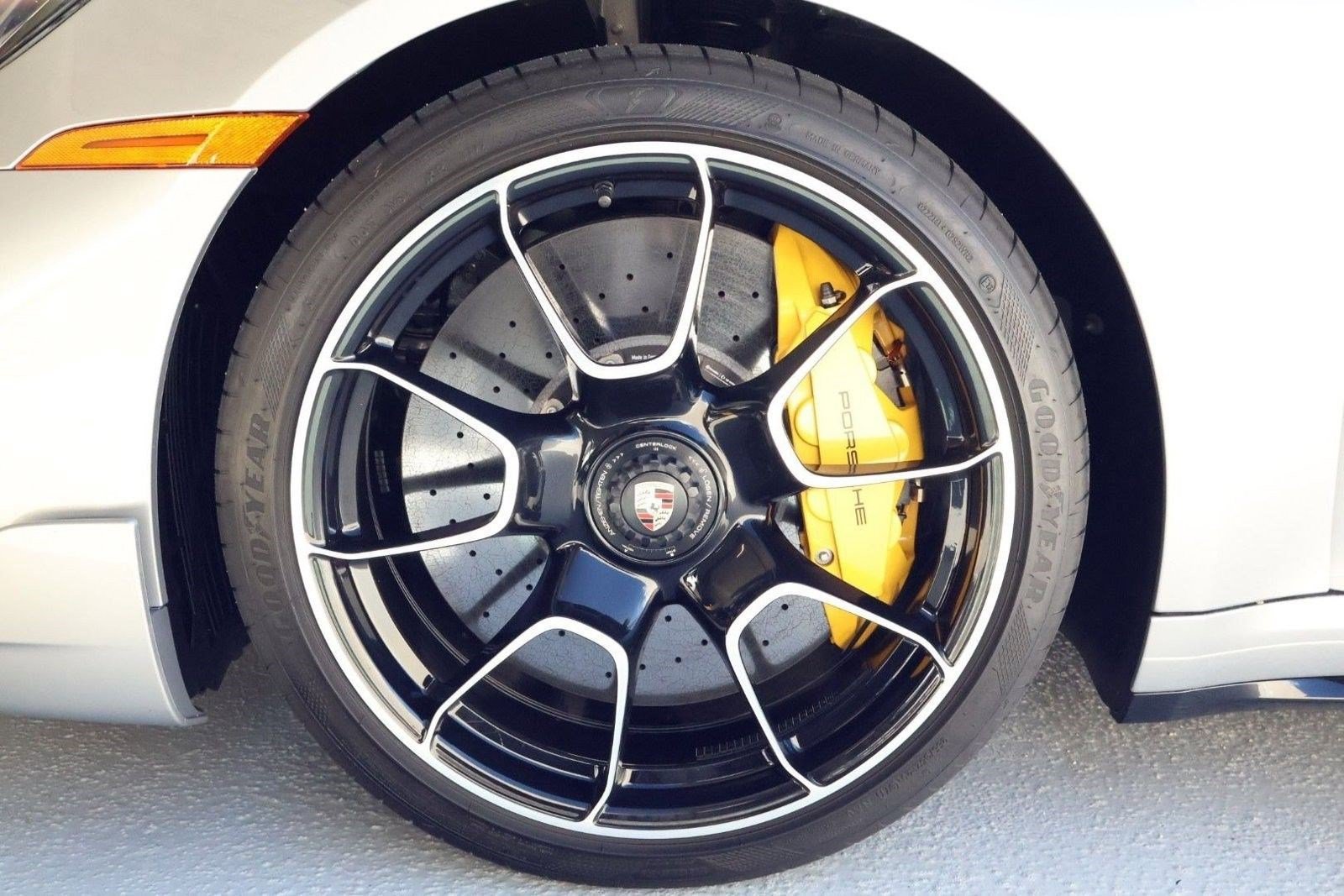 Certified 2022 Porsche 911 Turbo S AWD/4WD image 25