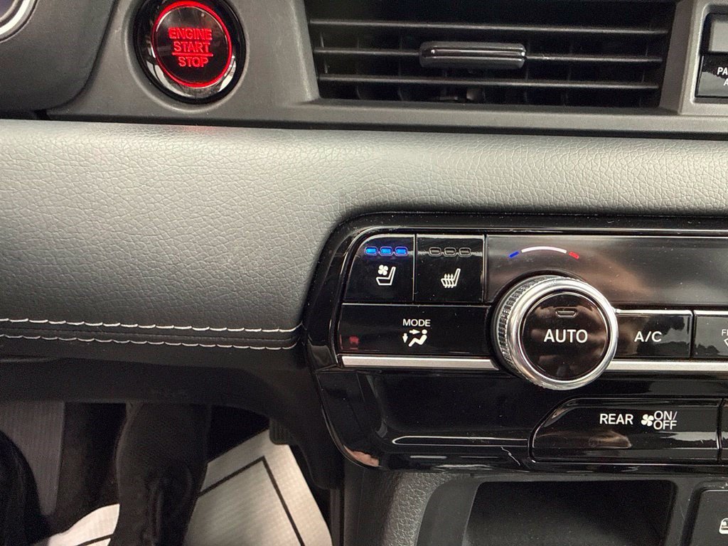 Used 2024 Honda Pilot Elite image 21