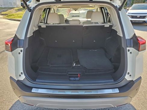 Certified 2023 Nissan Rogue SV w/ SV Premium Package image 11