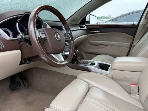 Used 2011 Cadillac SRX Performance image 3