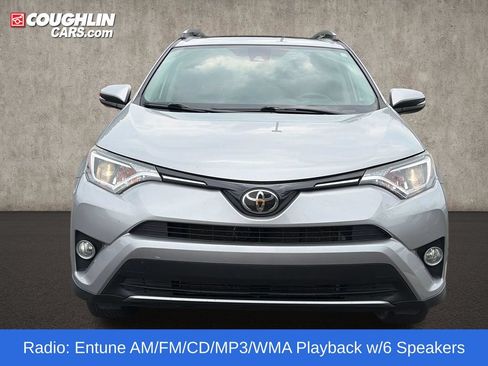 Used 2018 Toyota RAV4 XLE AWD/4WD image 3