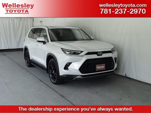 Used 2026 Toyota Grand Highlander AWD Hybrid image 1