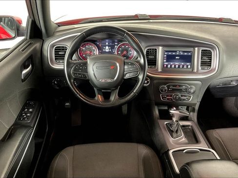 Used 2022 Dodge Charger SXT image 7