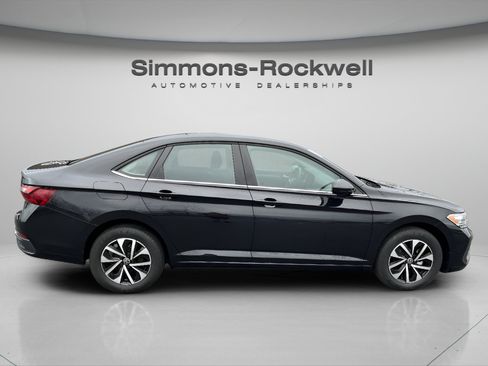 Used 2024 Volkswagen Jetta S FWD image 6