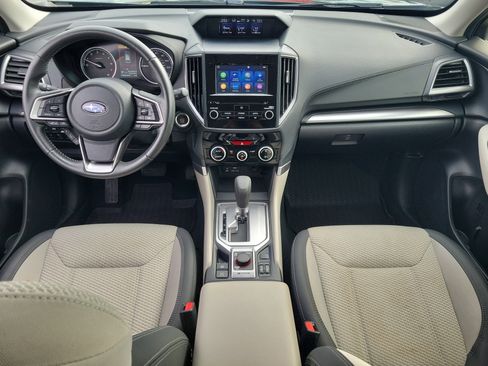 Used 2023 Subaru Forester Premium image 16