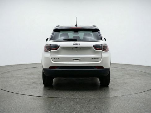 Used 2025 Jeep Compass Limited AWD/4WD image 7