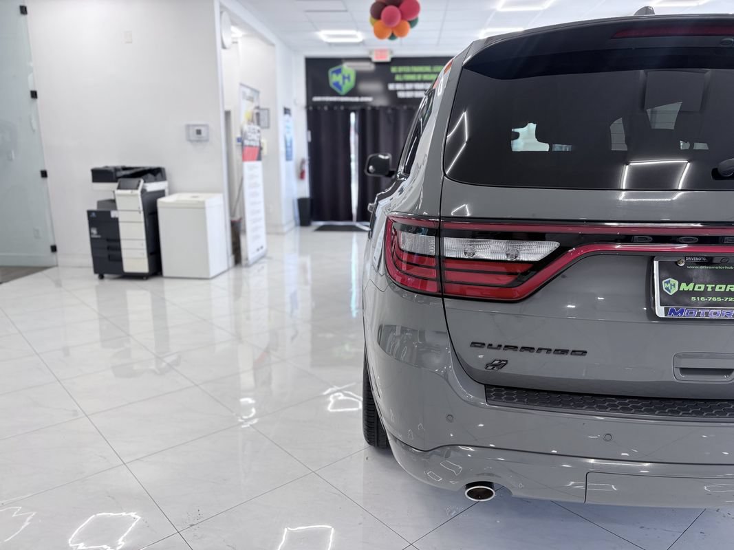 Used 2021 Dodge Durango R/T w/ Blacktop Package AWD/4WD image 13