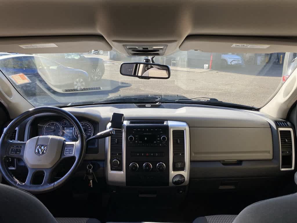 Used 2012 RAM 1500 Big Horn w/ Luxury Group AWD/4WD image 12