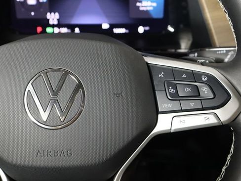 Used 2026 Volkswagen Atlas SE FWD image 10