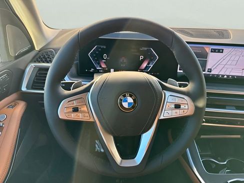 New 2026 BMW X7 xDrive40i image 14