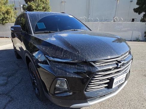 Used 2022 Chevrolet Blazer LT w/ Redline Edition FWD image 2