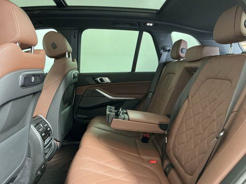 Certified 2025 BMW X5 sDrive40i w/ Premium Package image 25