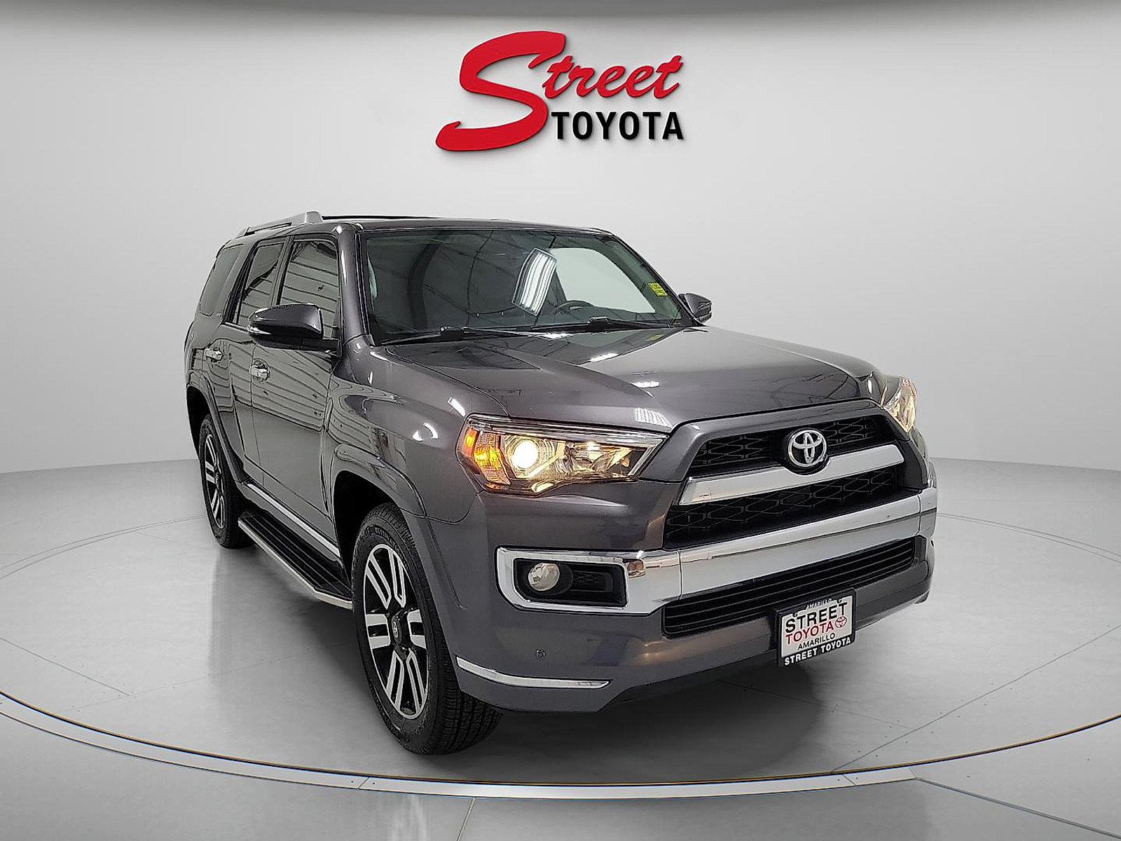 Certified 2019 Toyota 4Runner Limited AWD/4WD image 5