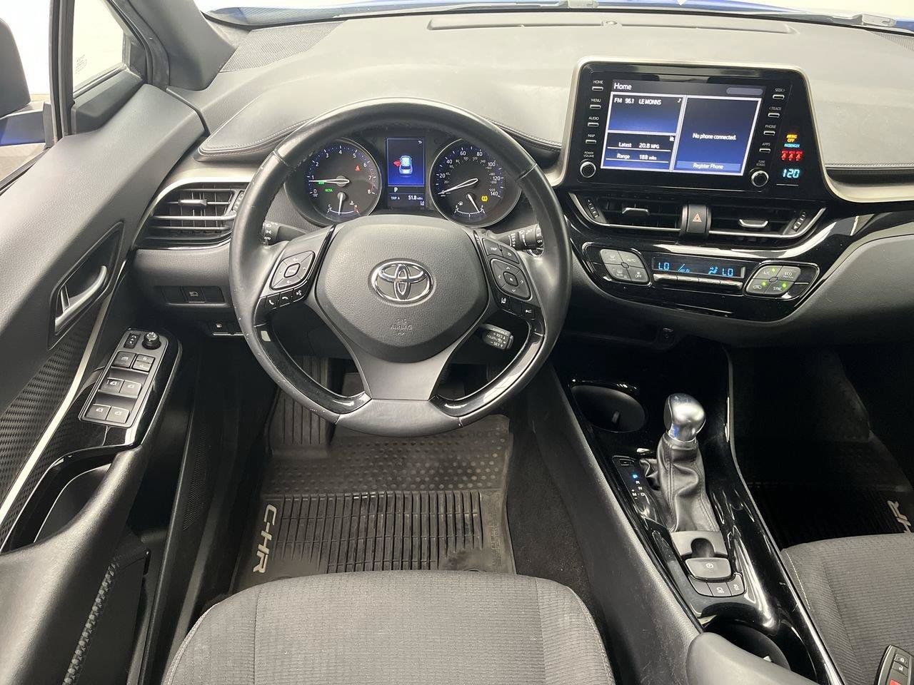 Used 2019 Toyota C-HR XLE FWD image 10
