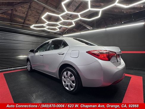 Used 2019 Toyota Corolla LE w/ Carpet Mat Package (TMS) image 4