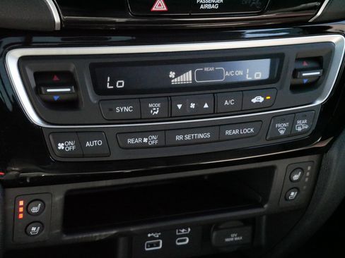 Used 2026 Honda Ridgeline Black Edition image 23