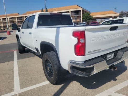 Used 2020 Chevrolet Silverado 2500 LTZ w/ LTZ Texas Edition AWD/4WD image 3