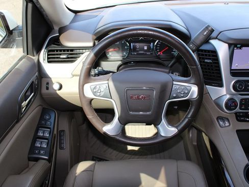 Used 2019 GMC Yukon SLT RWD image 8