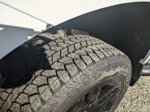 New 2026 Chevrolet Silverado 1500 Custom Trail Boss w/ Turbomax Blackout Package image 12