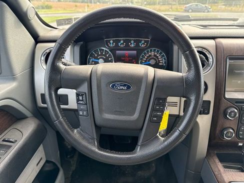 Used 2014 Ford F150 Lariat w/ Equipment Group 502A Luxury AWD/4WD image 21