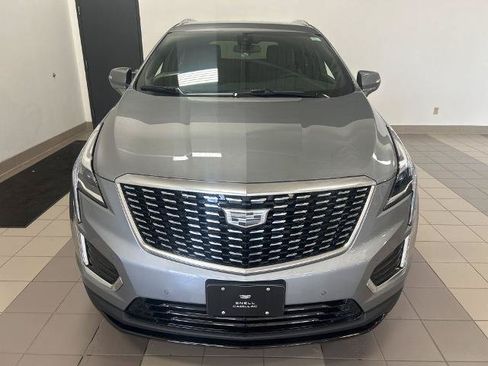 New 2026 Cadillac XT5 Luxury w/ LPO, Red Accent Package AWD/4WD image 8