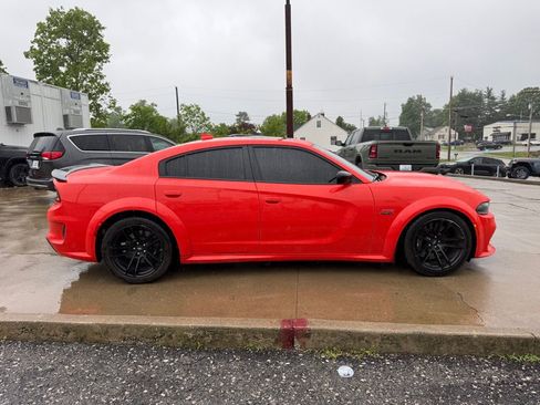 Used 2023 Dodge Charger Scat Pack RWD image 5