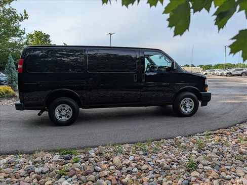 Used 2021 Chevrolet Express 2500 w/ Driver Convenience Package RWD image 6