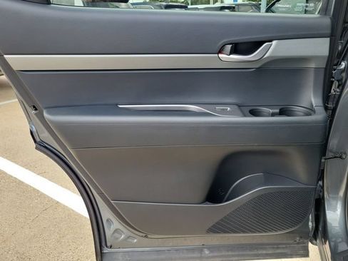 Used 2025 Hyundai Palisade SEL AWD/4WD image 15