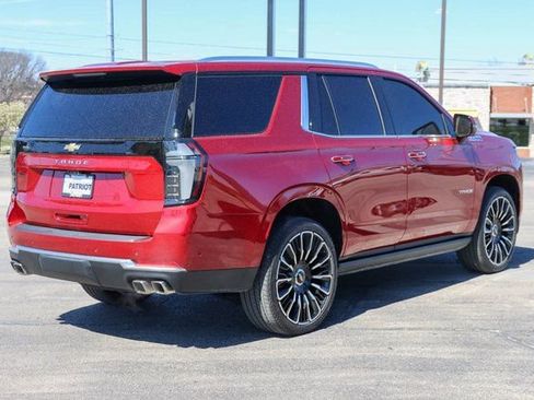 New 2026 Chevrolet Tahoe High Country AWD/4WD image 3