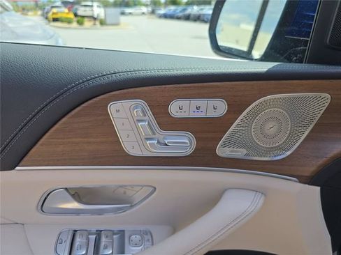 Certified 2022 Mercedes-Benz GLS 450 4MATIC image 20