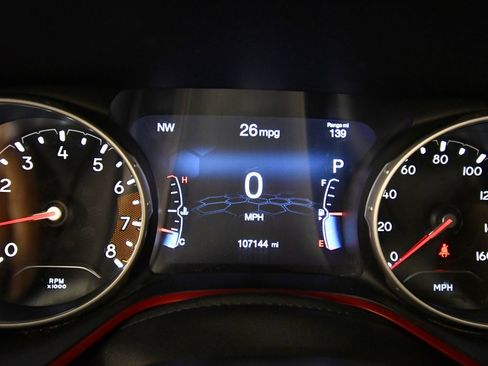 Used 2020 Jeep Compass Trailhawk image 22