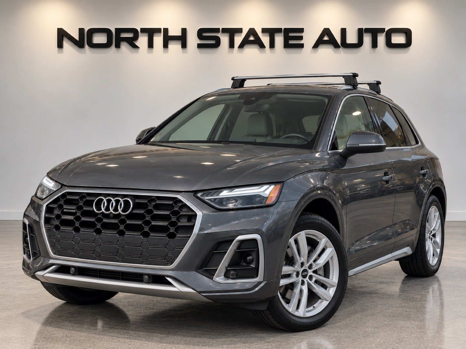 Used 2022 Audi Q5 2.0T Premium w/ Convenience Package AWD/4WD image 1