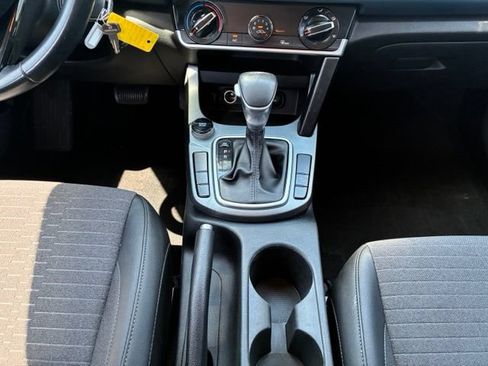 Used 2021 Kia Seltos S FWD image 18